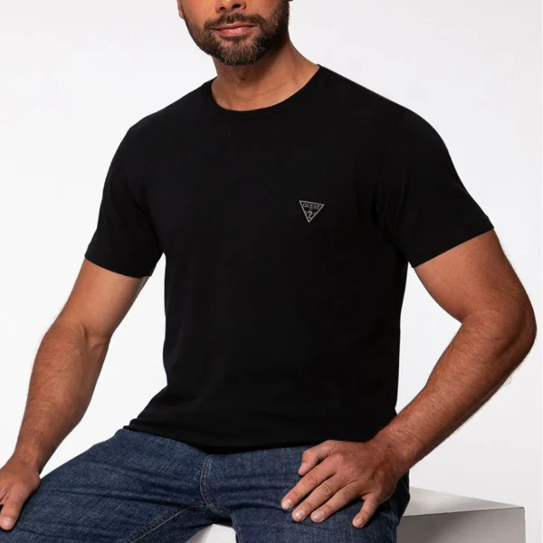 GUESS PRETA BÁSICA REF. MB0TSHKS001