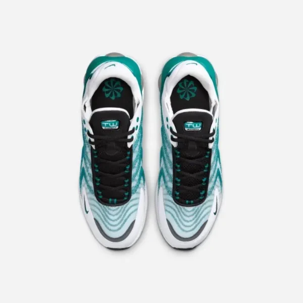 Nike REF DQ3984-103
