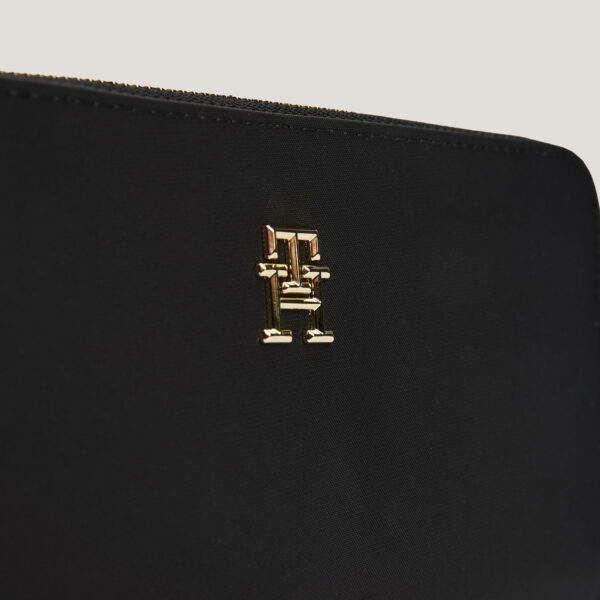 Large Textured Monogram Wallet Tommy - THAW0AW15642