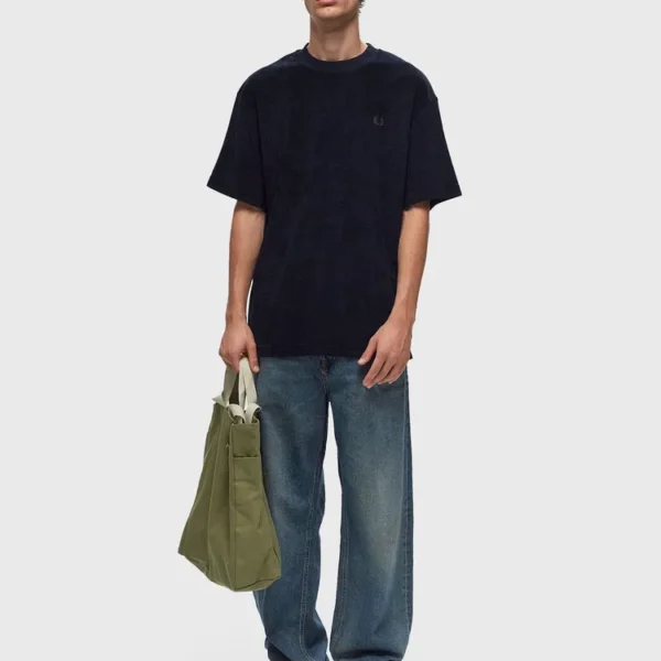 Camiseta Fred Perry Marinho e Marrom REF M8570