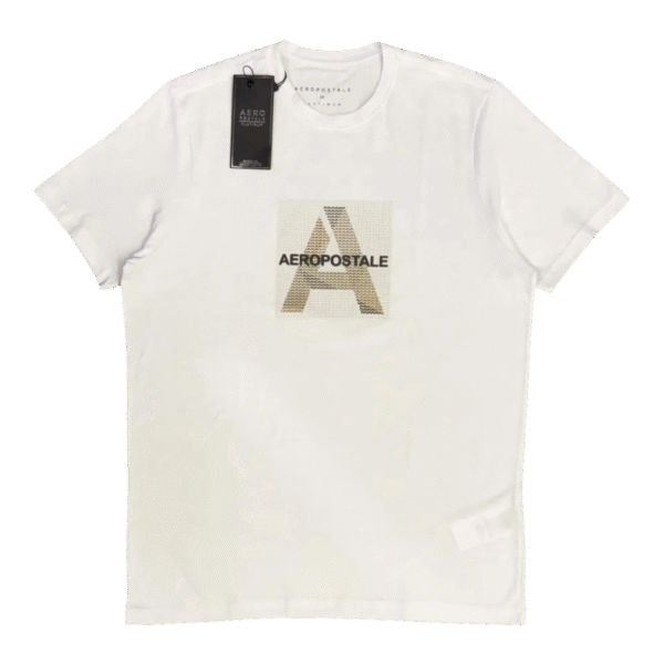 Camiseta Aeropostale Branca com detalhe na frente • REF 871301254