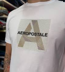 Camiseta Aeropostale Branca com detalhe na frente • REF 871301254
