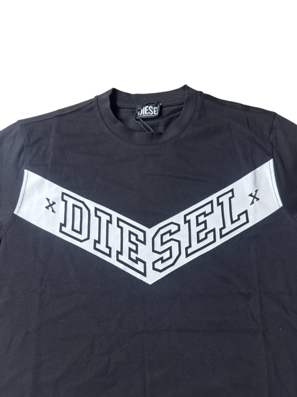 CAMISETA DIESEL – A18998