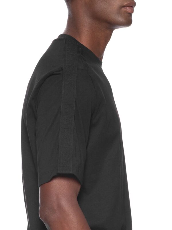Camiseta Armani Exchange – XM000322