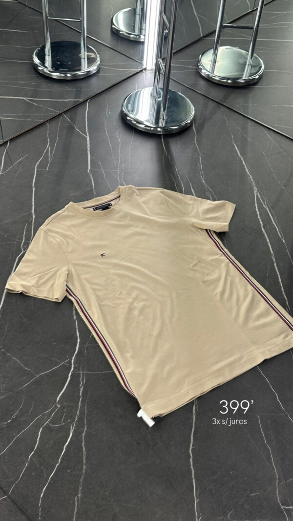Camiseta Tommy Hilfiger – THMW0MW42393