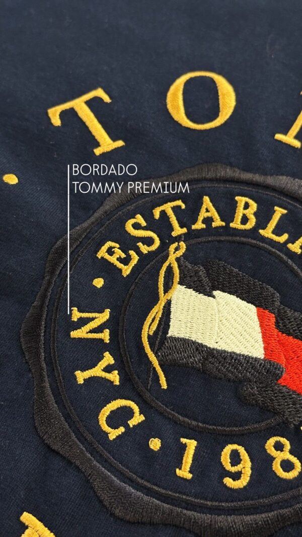 Camiseta Tommy Hilfiger – XM07701