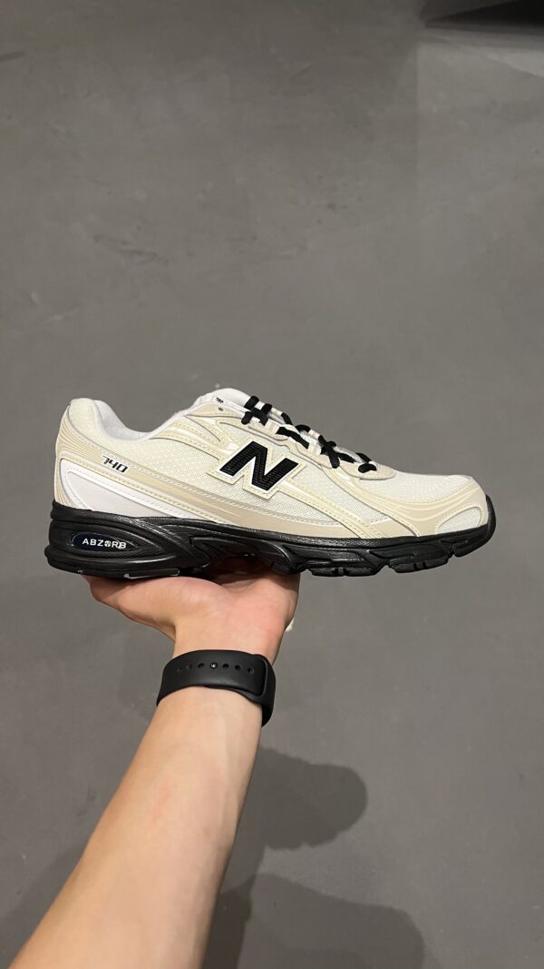TÊNIS NEW BALANCE REF: U7404OO