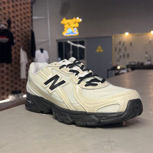 TÊNIS NEW BALANCE REF: U7404OO