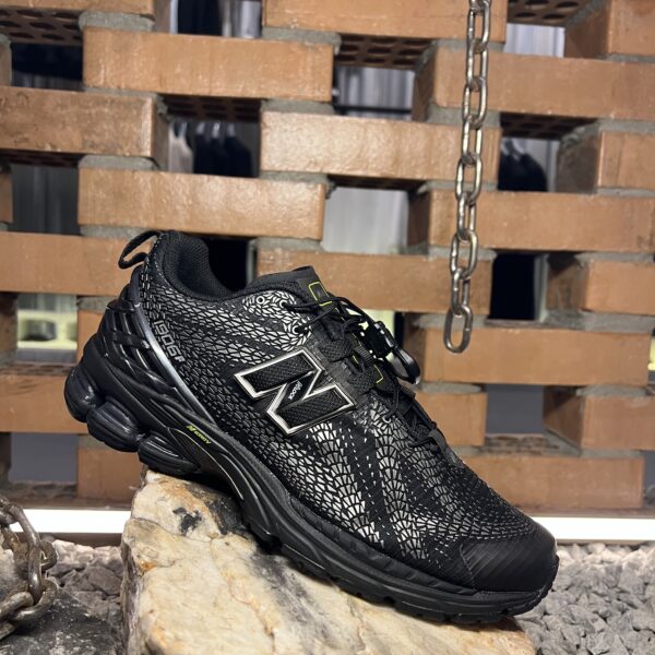 TÊNIS NEW BALANCE REF: U19068PN