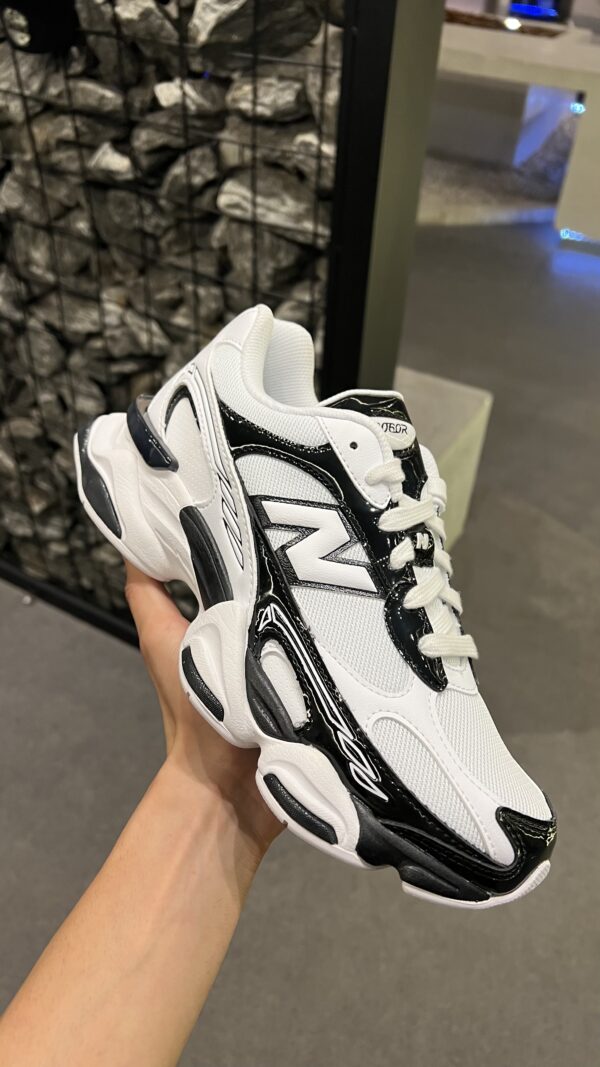 New Balance 9060 Unisex – U906076N