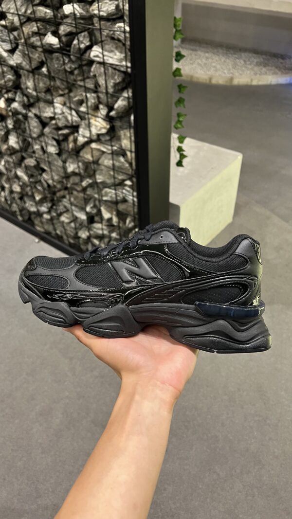New Balance 9060 Unisex – U90603BQ
