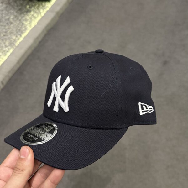 BONÉ NEW ERA CALLIGRAPHIC - 60871796
