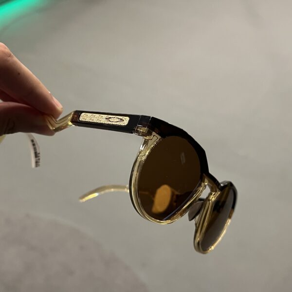 Óculos Oakley HSTN - 0009242 ®