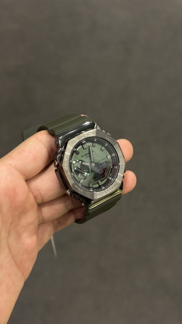 RELÓGIO G-SHOCK – GM-2100B-3ADR