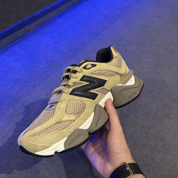 TÊNIS NEW BALANCE 9060 AREIA - U90604WC