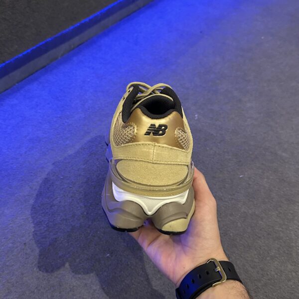 TÊNIS NEW BALANCE 9060 AREIA - U90604WC